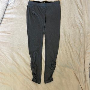 Under Armour heat gear leggings